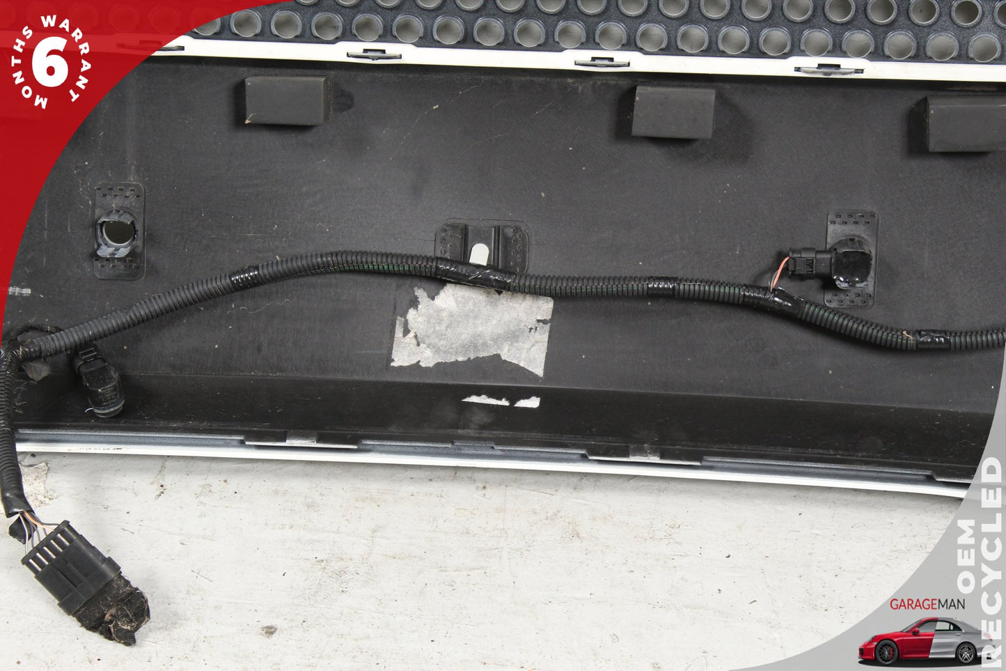 2013-2017 Fiat 500e Hatchback Rear Bumper Cover White 55110701 OEM