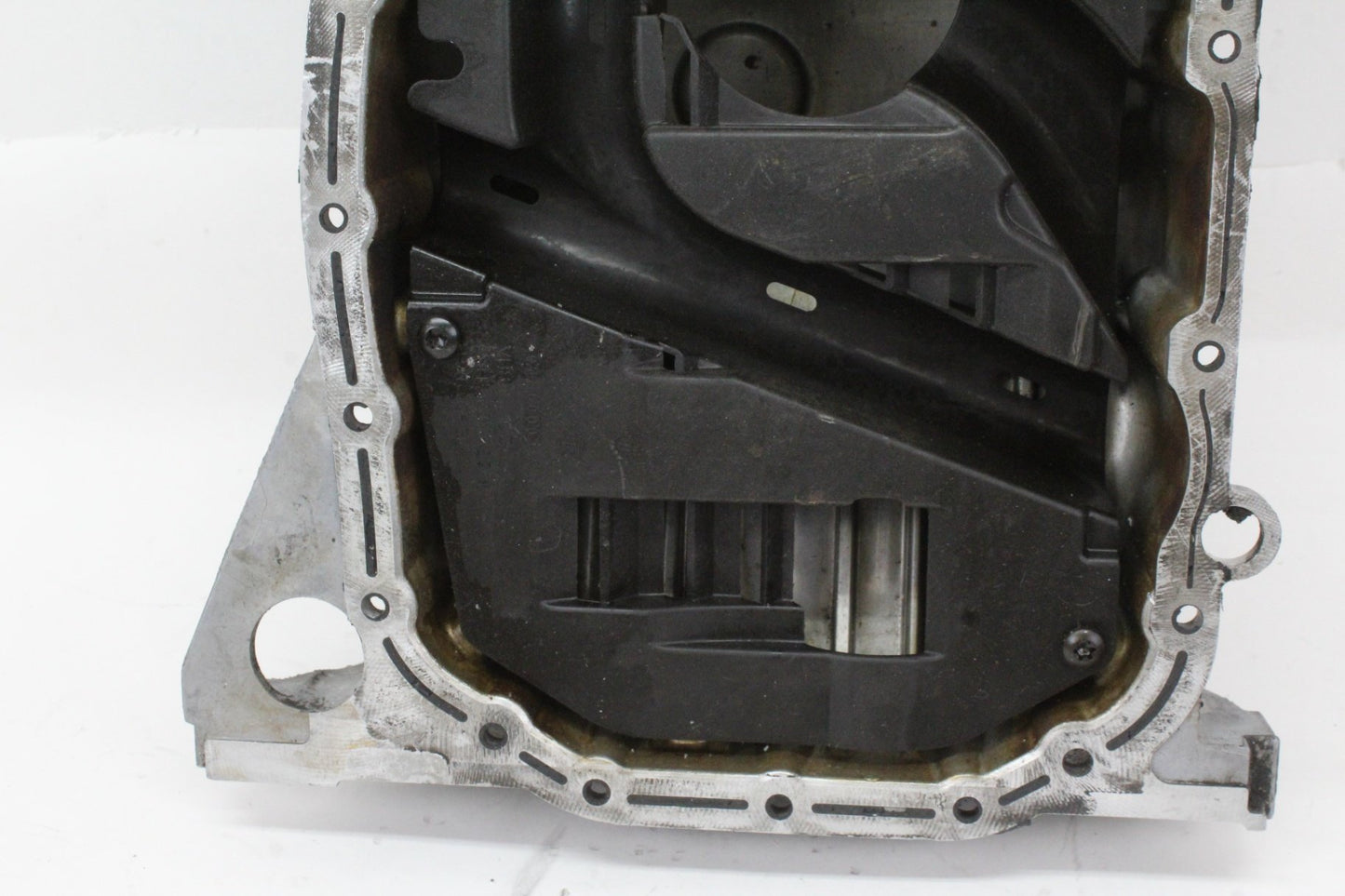 2007-2010 Audi Q7 Lower Engine Oil Pan w/ Oil Level Sensor 03H103603K OEM