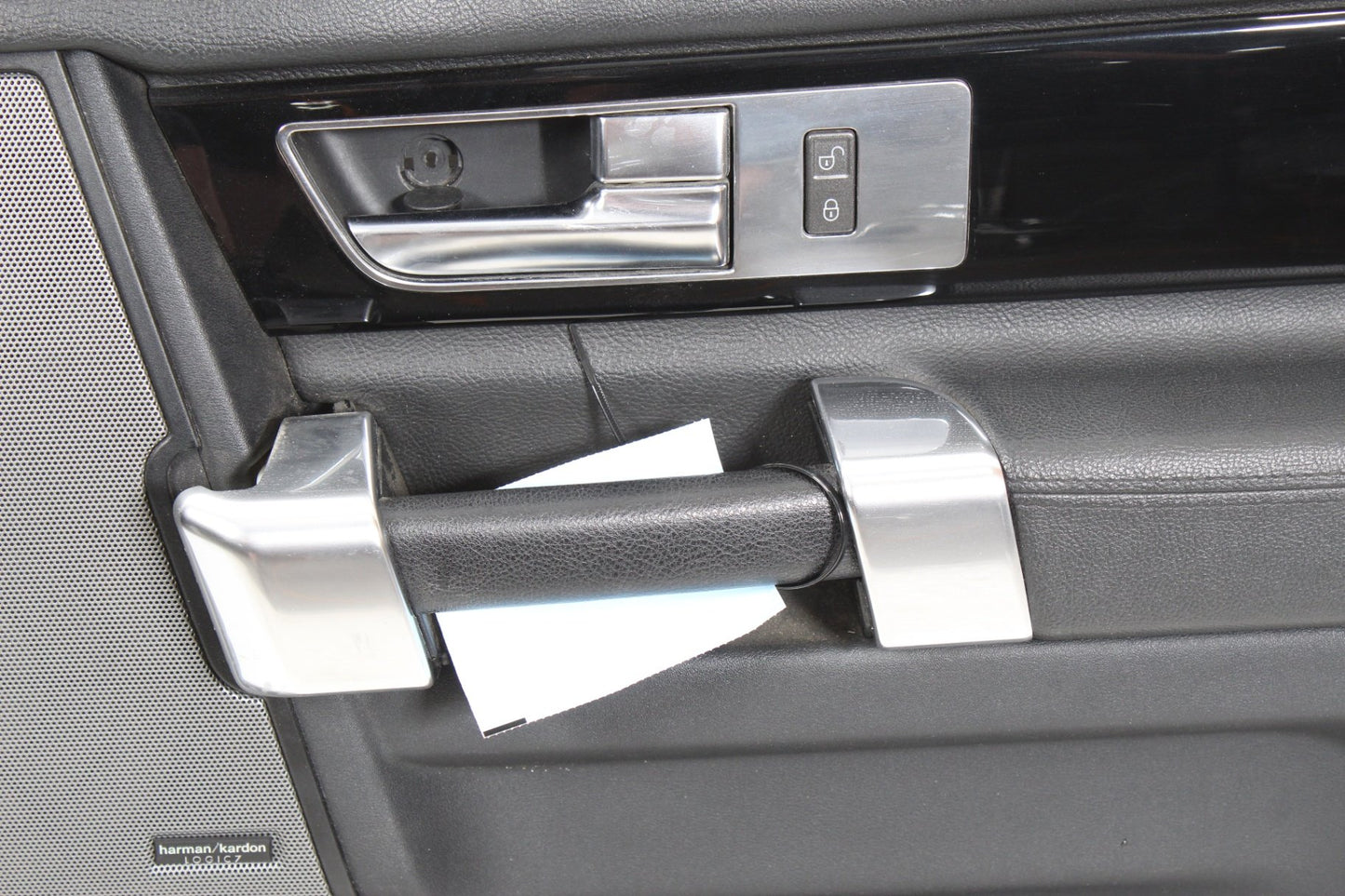 2011 Land Rover LR4 SUV Right Front Door Trim Panel AH2223942AA