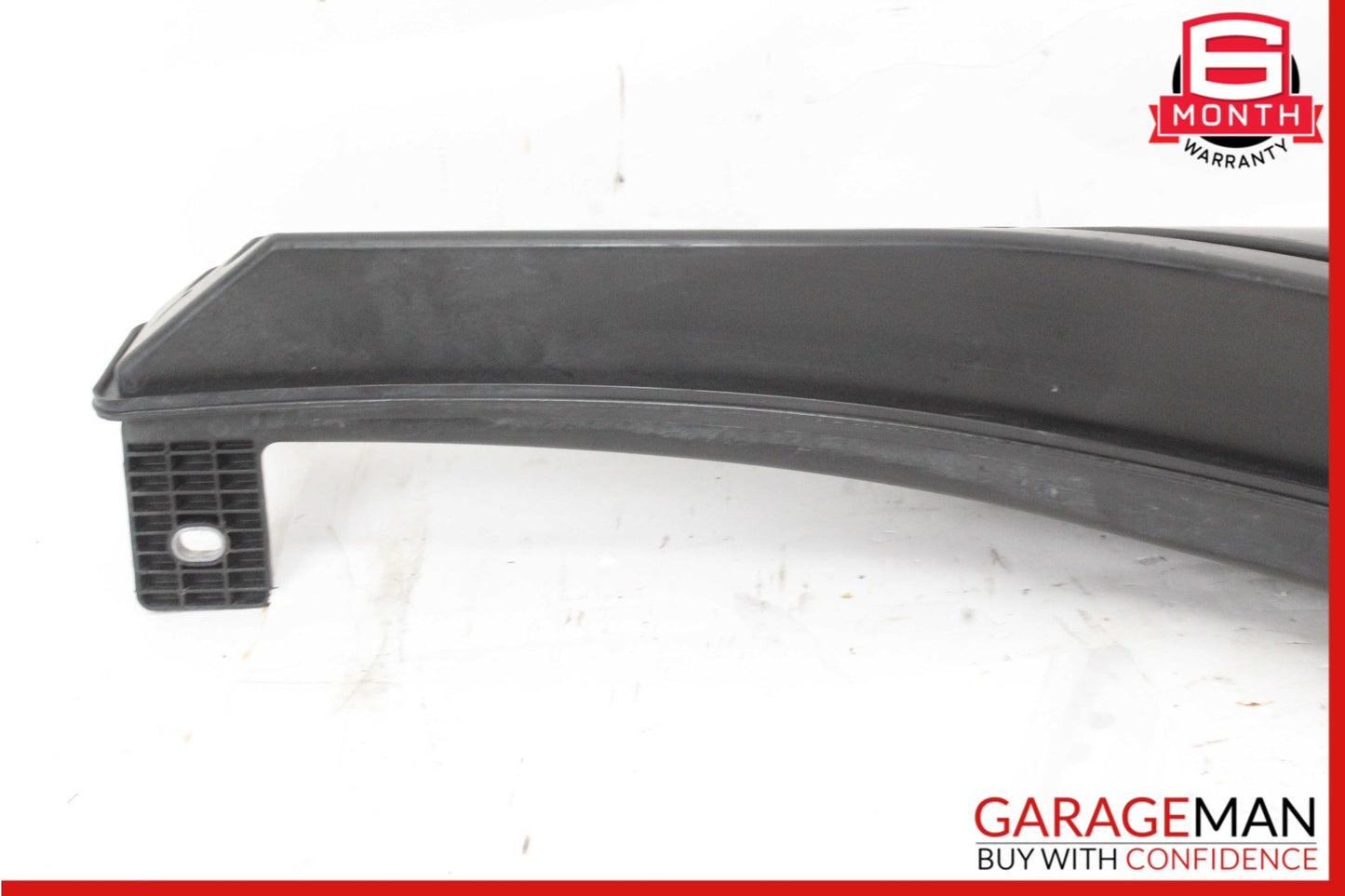 2014-2022 Maserati Quattroporte Windshield Washer Fluid Reservoir 670001648