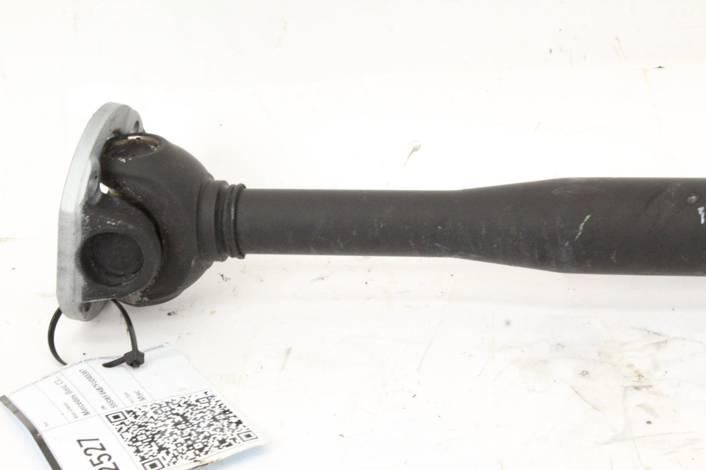 2015-2018 Mercedes C300 W205 Front Propeller Driveshaft 2044100000