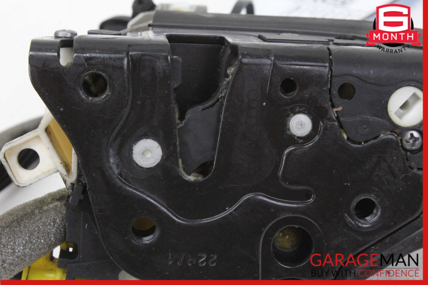 2012-2018 Audi A6 C7 Sedan Right Front Door Lock Actuator 8J1837016D