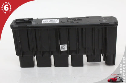 2019-2024 BMW 330i G20 Integrated Power Supply Control Module 8638551