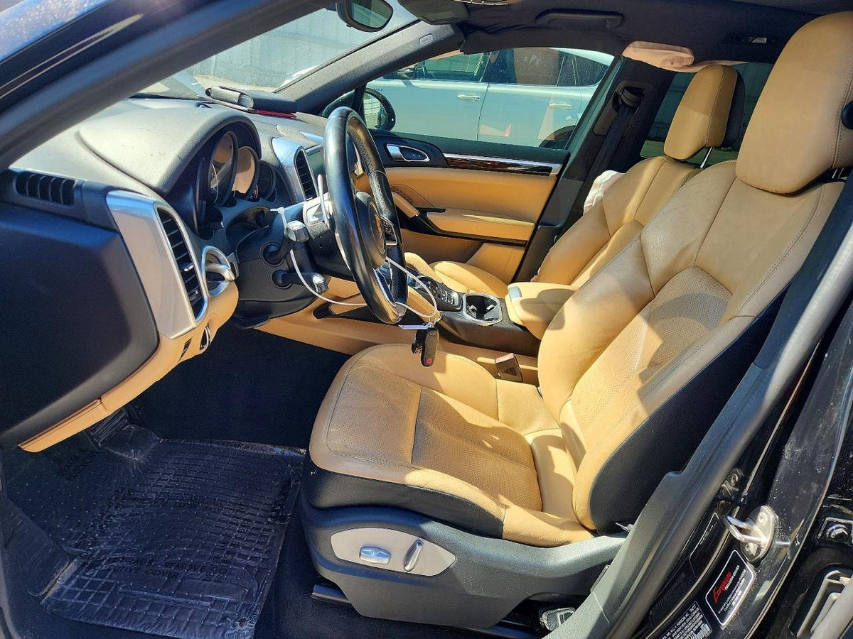 Parting Out- 2017 Porsche Cayenne 958- __PENDING_CLAIM__