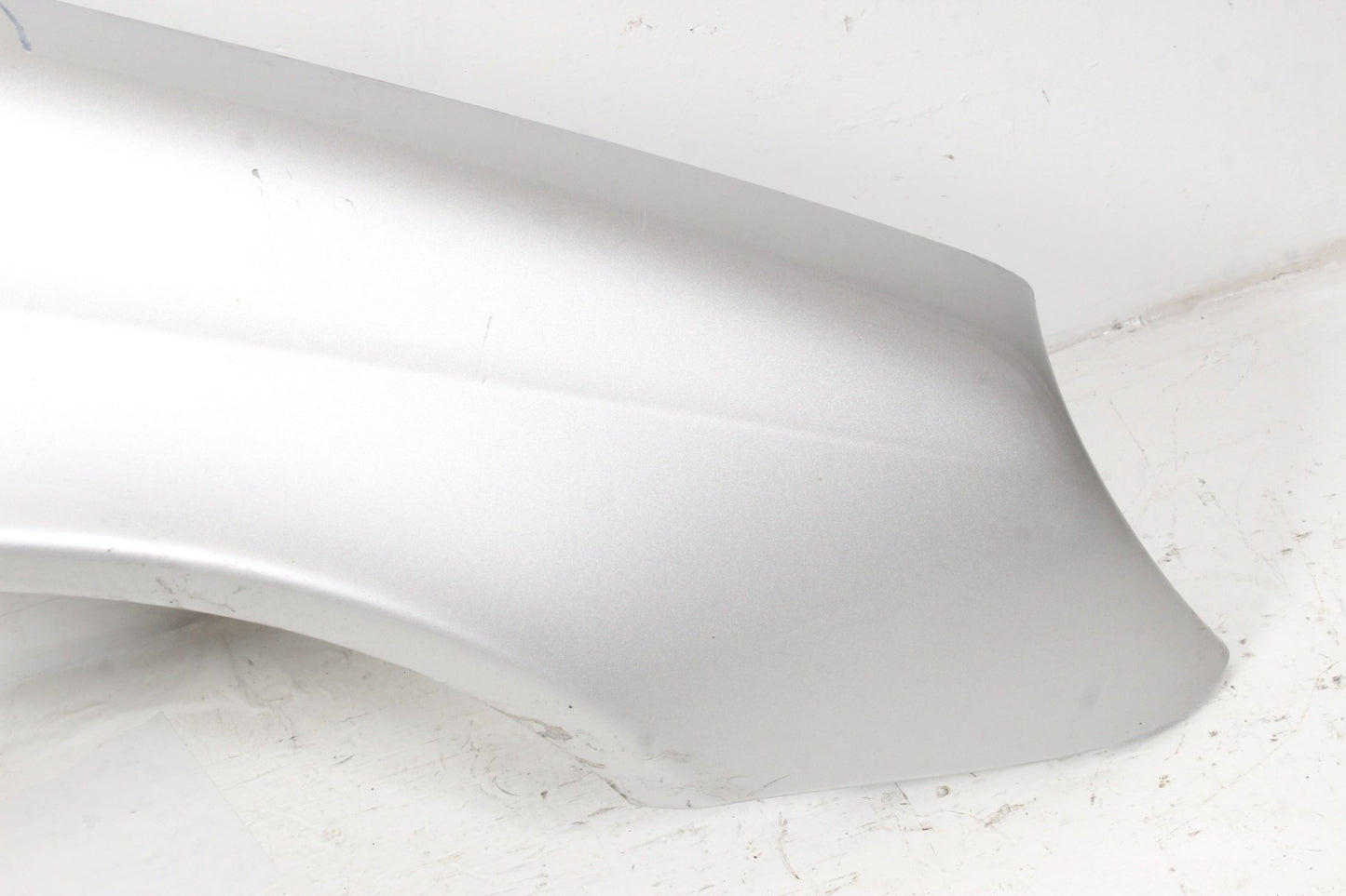 2001-2007 Mercedes-Benz C240 W203 Front Right Fender Panel 2038800218