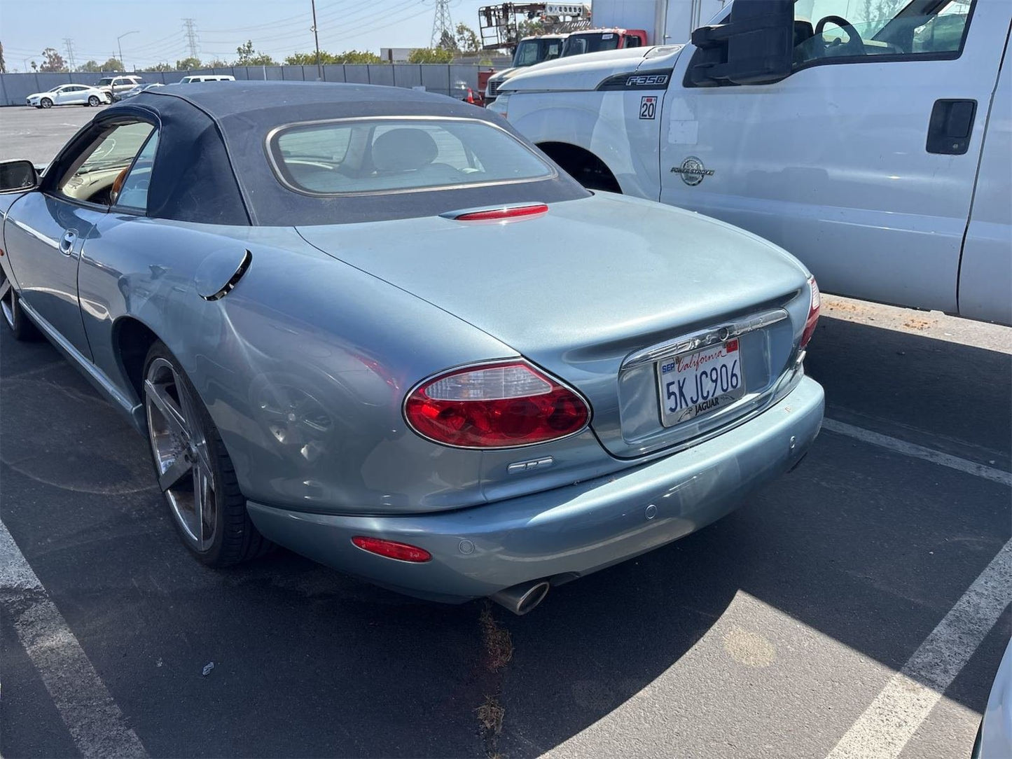 Parting Out- 2005 Jaguar XK8 X100- 137