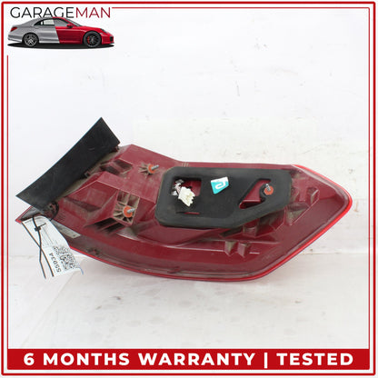 2014-2016 Mercedes W212 E350 E550 Rear Left Side LED Outer Tail Light Lamp OEM