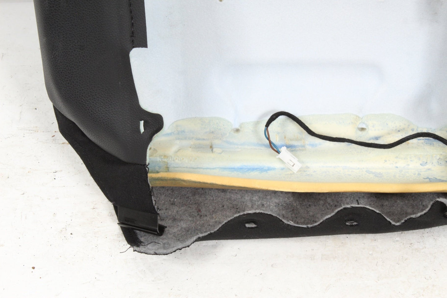 2010-2016 Mercedes-Benz E250 W212 Front Right Upper Seat Cushion 2129101516