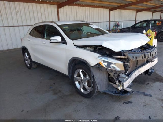 Parting Out- 2018 Mercedes-Benz GLA250- 195 195