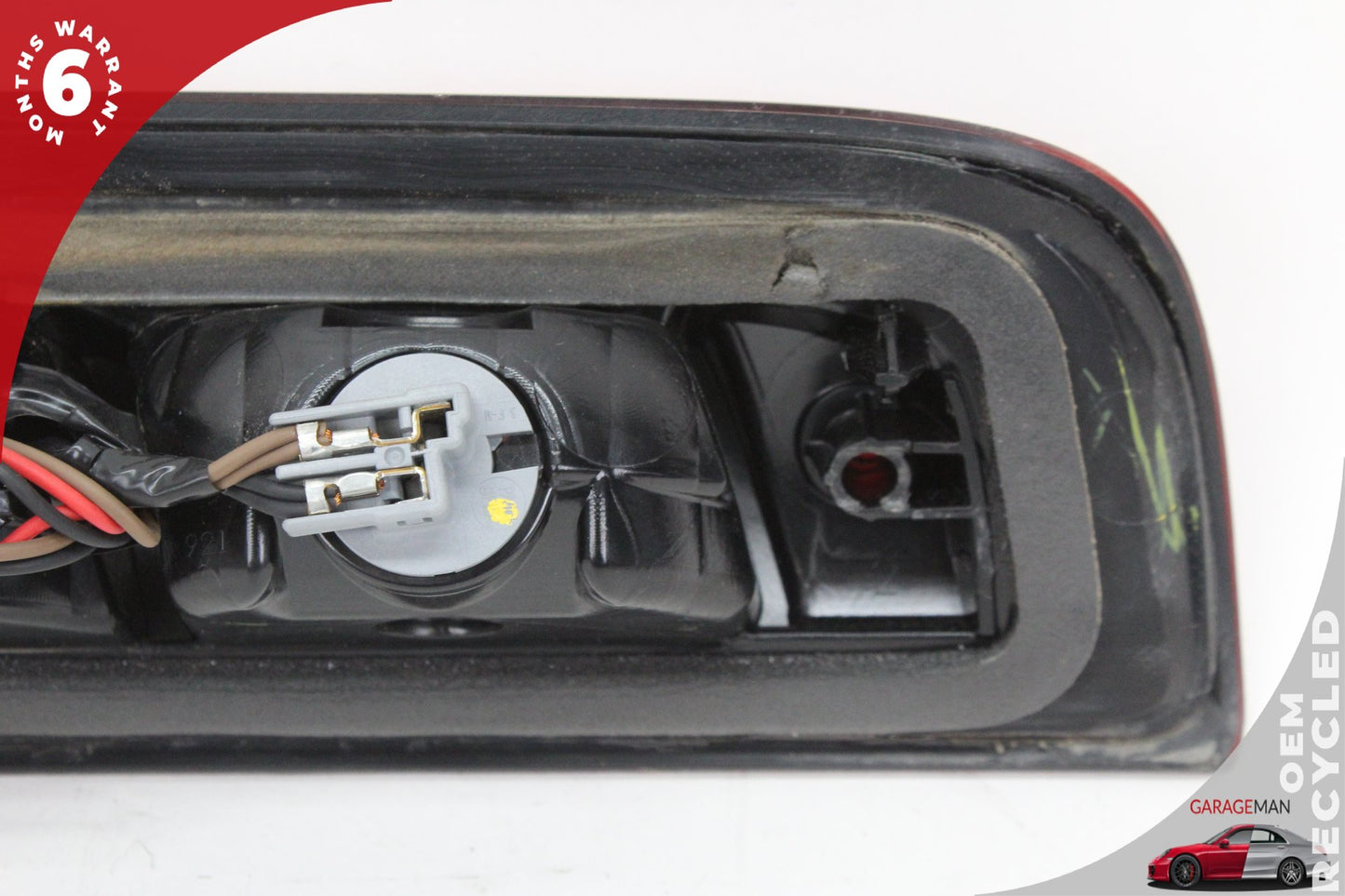 2014-2019 Chevrolet Silverado 1500 Rear Third 3rd Brake Light Lamp 20979071 OEM