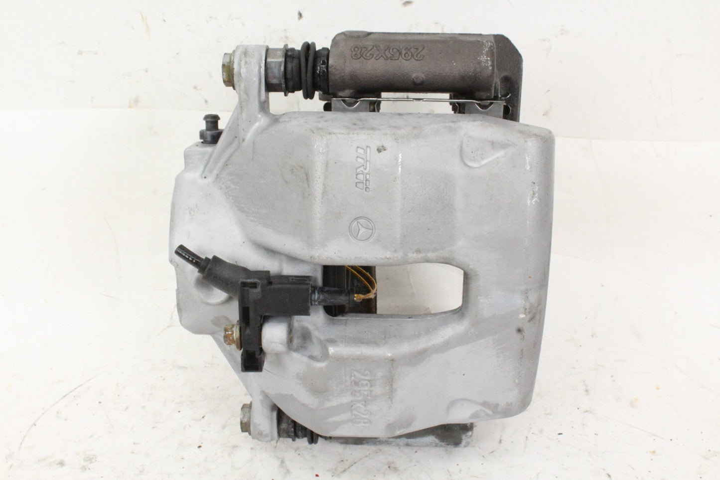 2008-2015 Mercedes-Benz C300 W204 Front Brake Calipers Left and Right Set OEM