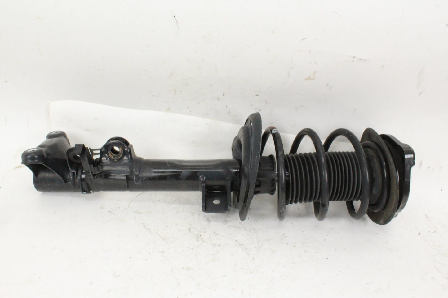 2008-2017 Mercedes W204 C300 Front Left and Right Shock Strut Set 2043200530 OEM
