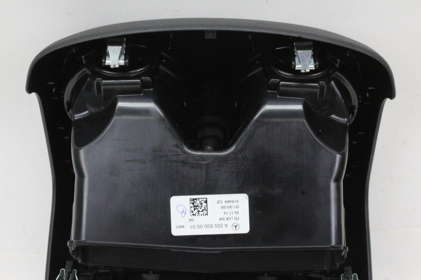 2015-2018 Mercedes C300 W205 Rear Center Console A/C Air Vent Trim 2058100030