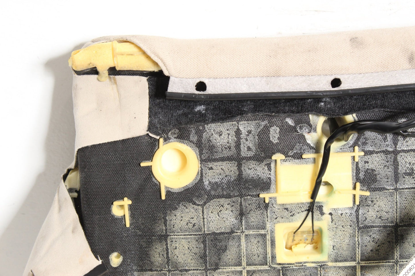 2017-2022 Maserati Ghibli Front Right Lower Bottom Seat Cushion 670037676