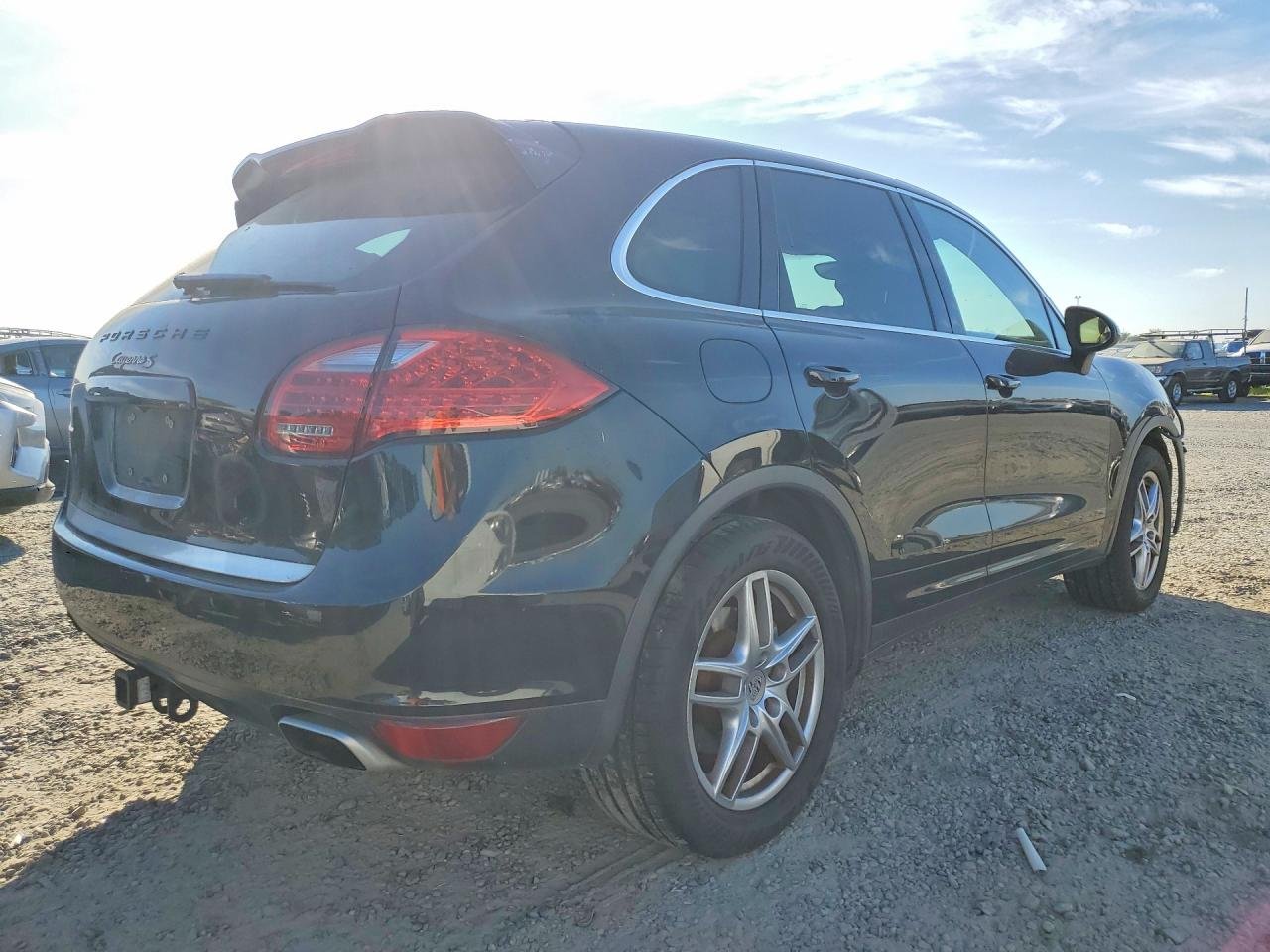 Parting Out- 2012 Porsche Cayenne 92A S- 118