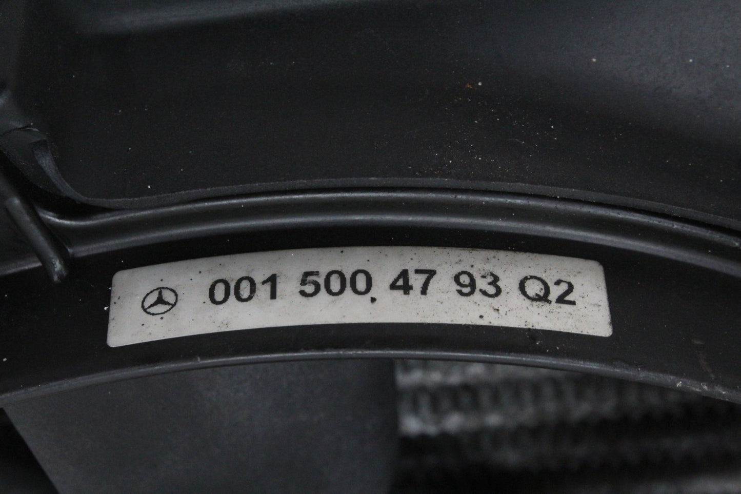 2003-2006 Mercedes W220 S55 AMG Engine Oil Cooler Radiator w/ Fan Motor OEM
