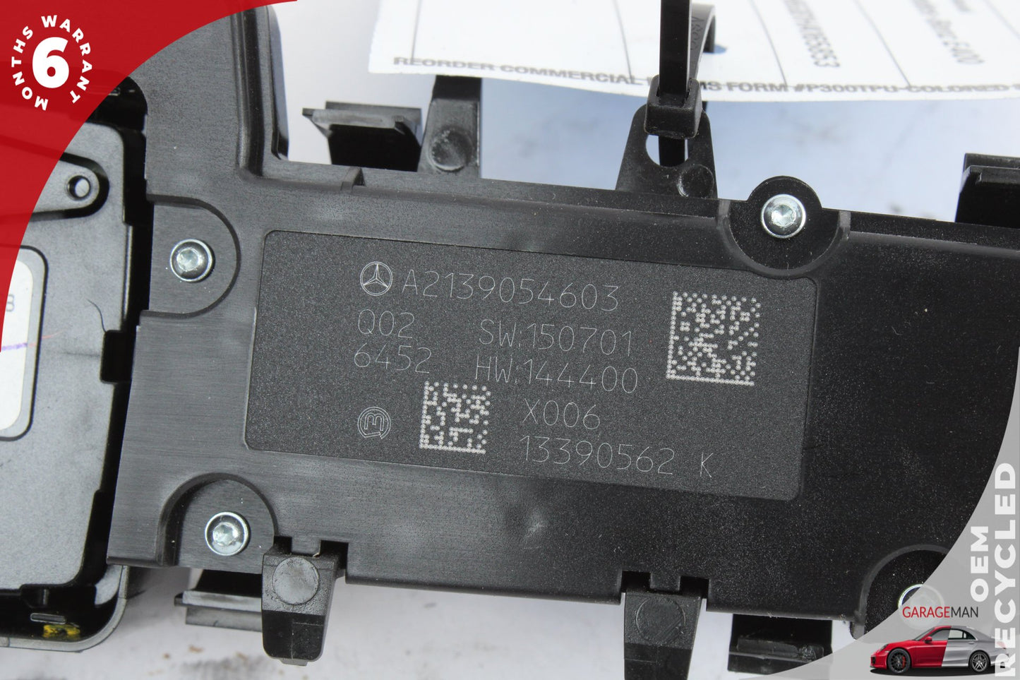 17-19 Mercedes-Benz E400 W213 Wagon Center Dash Hazard Control Switch w Clock 2138272000