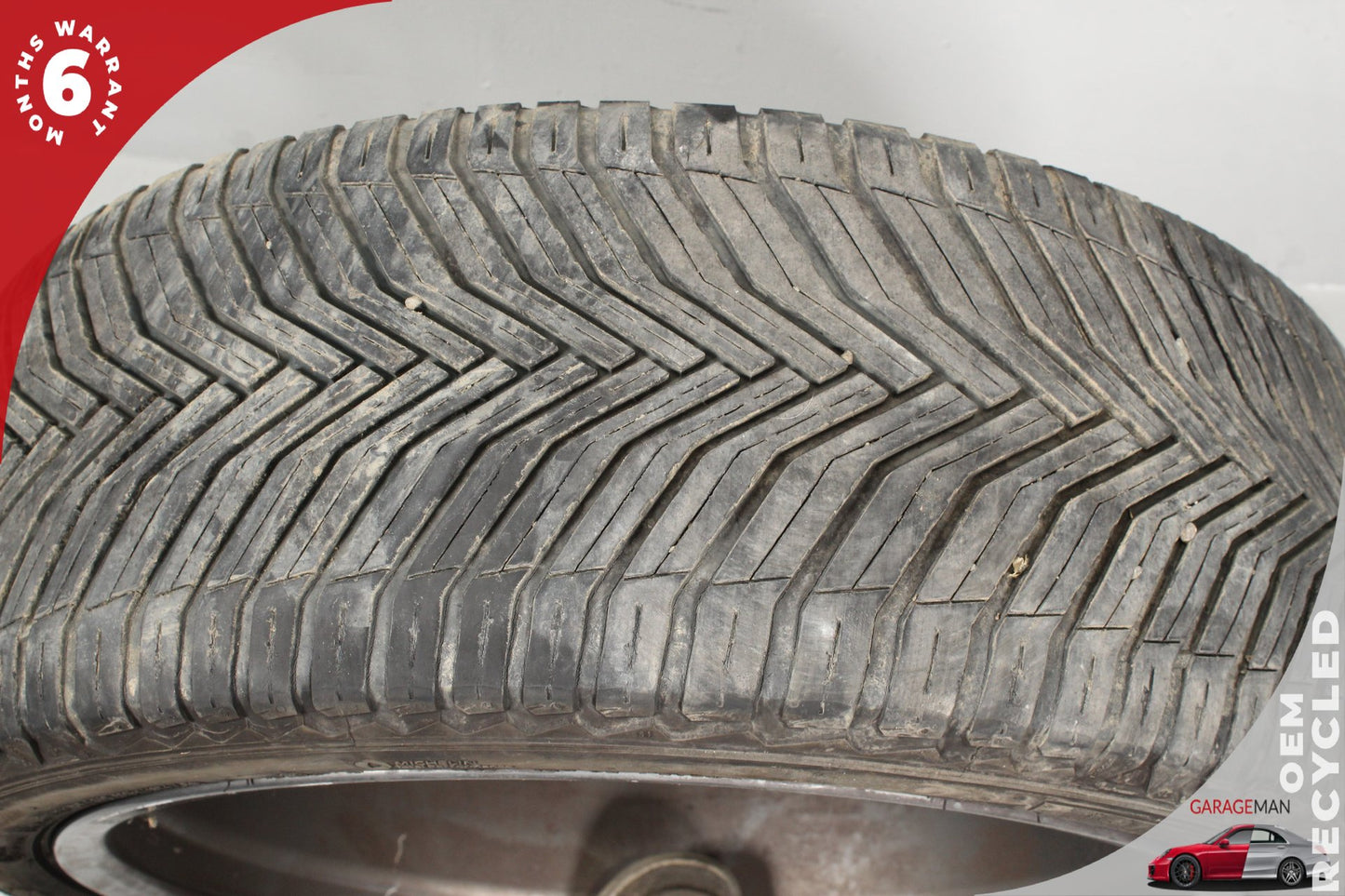 2013-2017 Audi Q5 R21 Wheel Rim w/ Tire 8R0601025AM Genuine