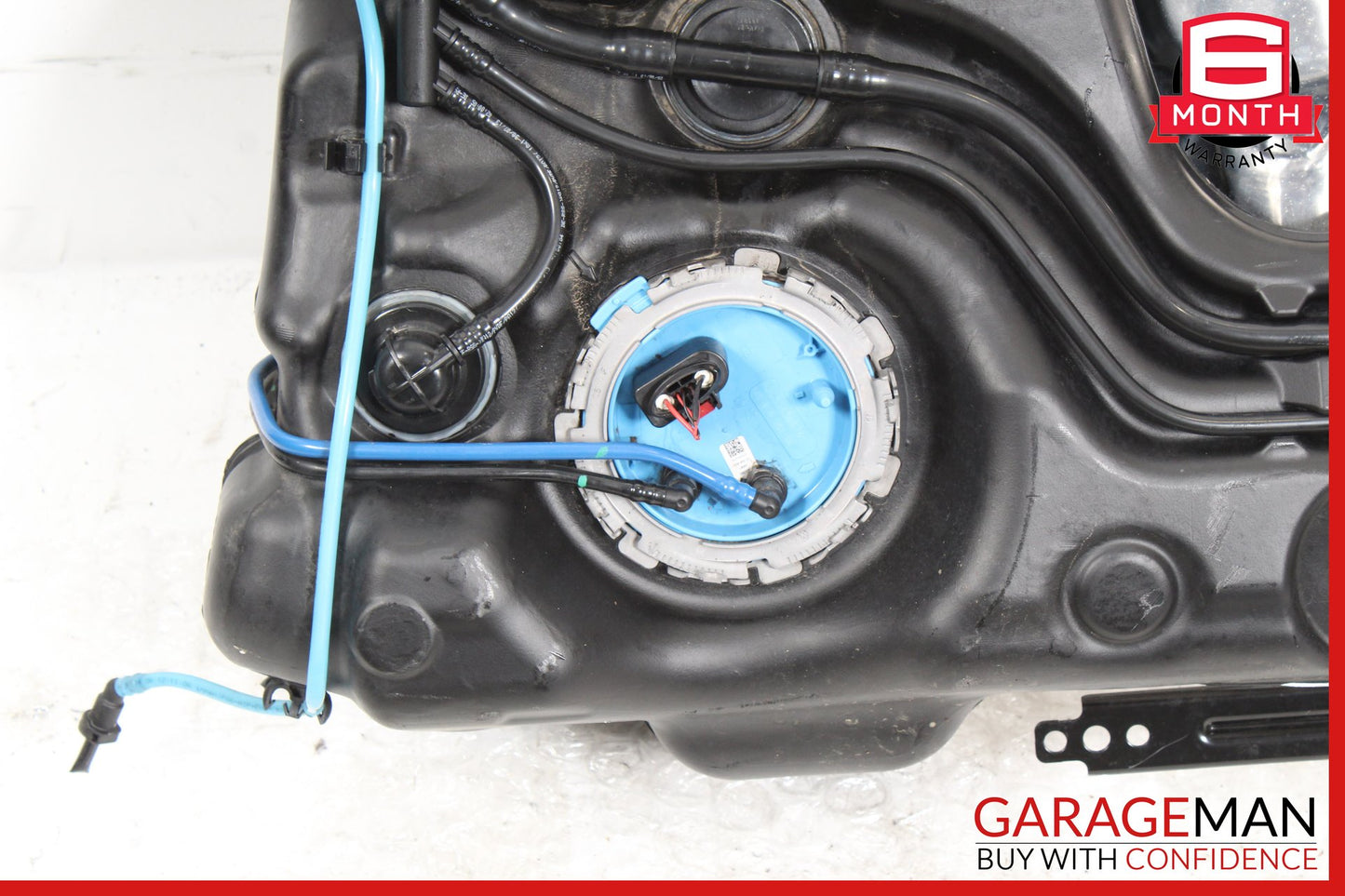 2008-2015 Audi TT TTS Quattro Fuel Gas Petrol Tank Reservoir 8J0201060M OEM
