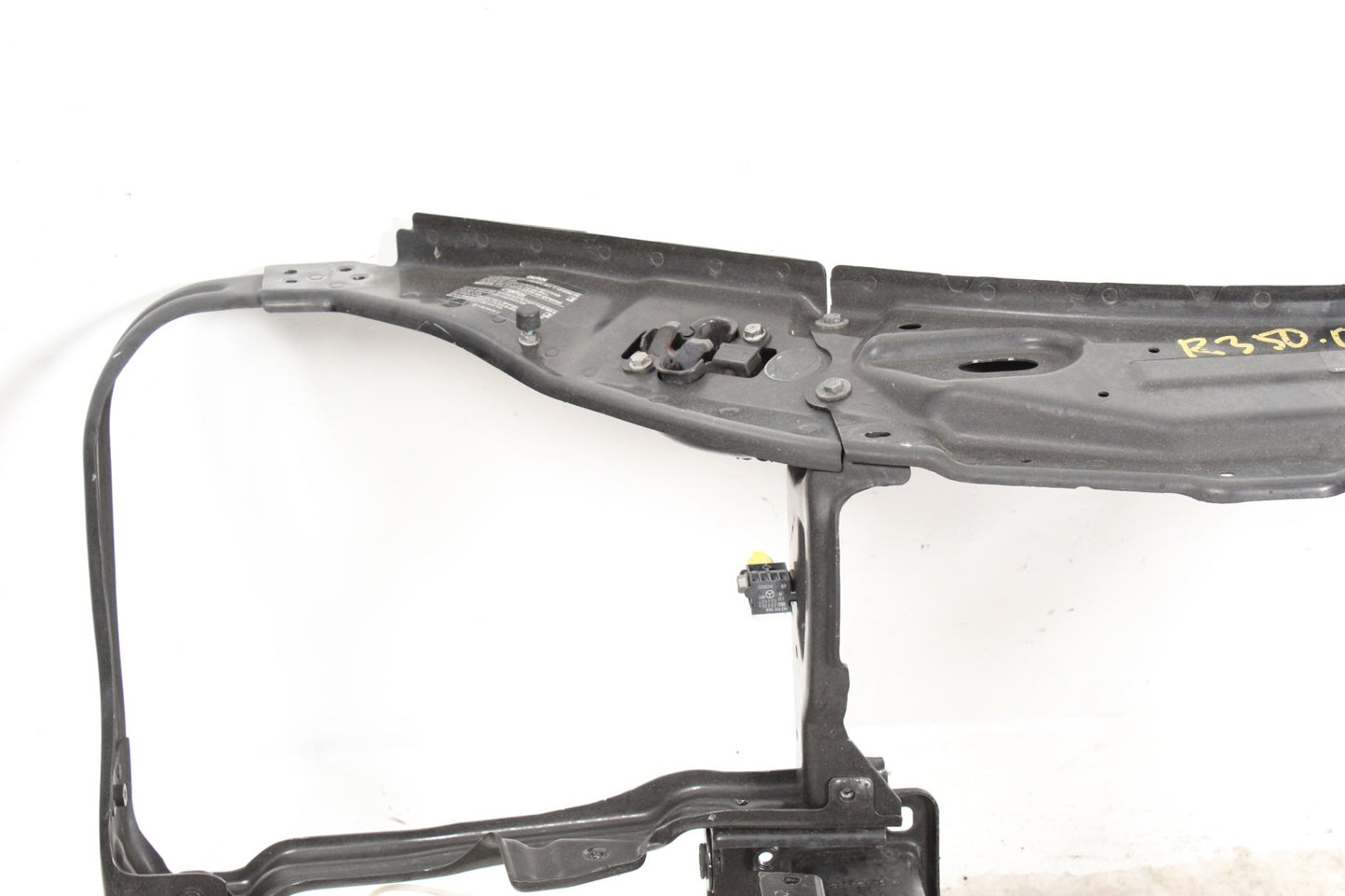 06-10 Mercedes W251 R350 R63 AMG Front Bumper Reinforcement Crash Bar Frame OEM
