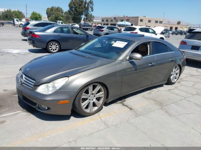 Parting Out- 2006 Mercedes-Benz CLS550 W219- 154