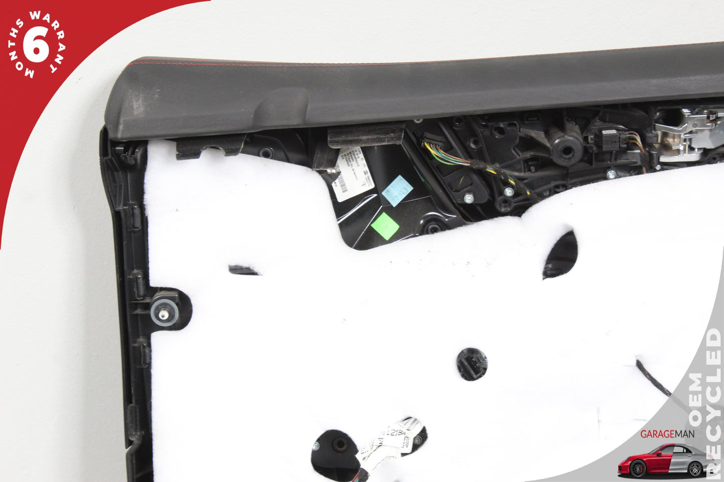 11-18 Porsche Cayenne 92A SUV Front Left Side Interior Door Panel 95855520107
