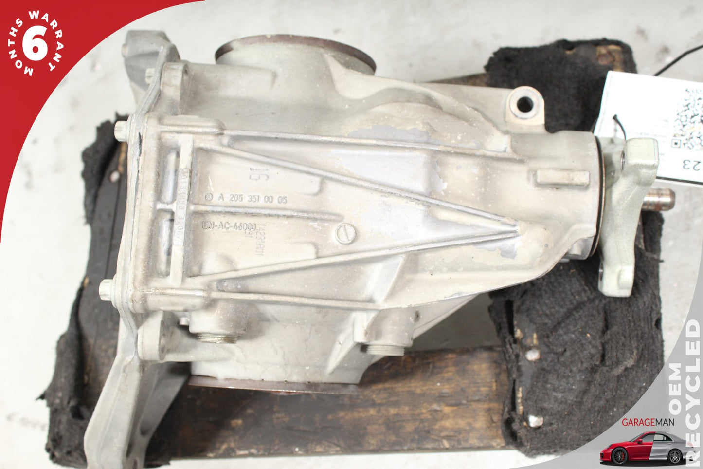2015-2019 Mercedes W205 C300 E300 Rear Differential Carrier 3.067 2053510008 OEM
