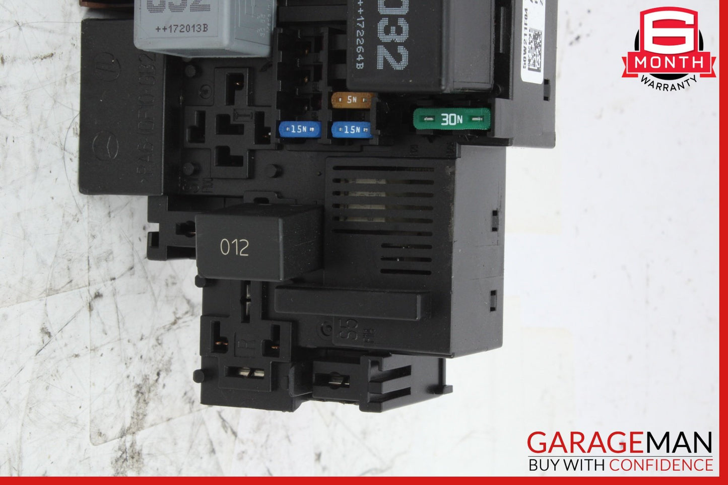 2018 Mercedes-Benz C300 W205 Sedan Front Engine Fuse Box Relay 2229063202