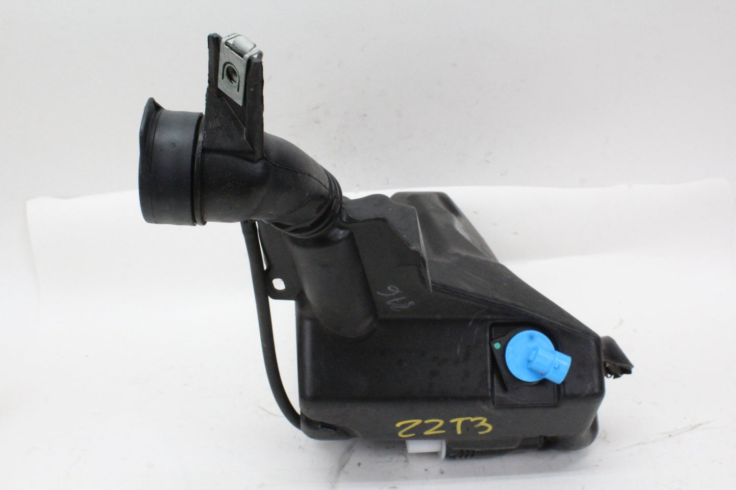 2017-2023 Tesla Model 3 Windshield Washer Fluid Reservoir 109606200H OEM