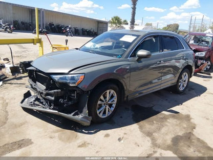 Parting Out- 2021 Audi Q3 Quattro F3- 262