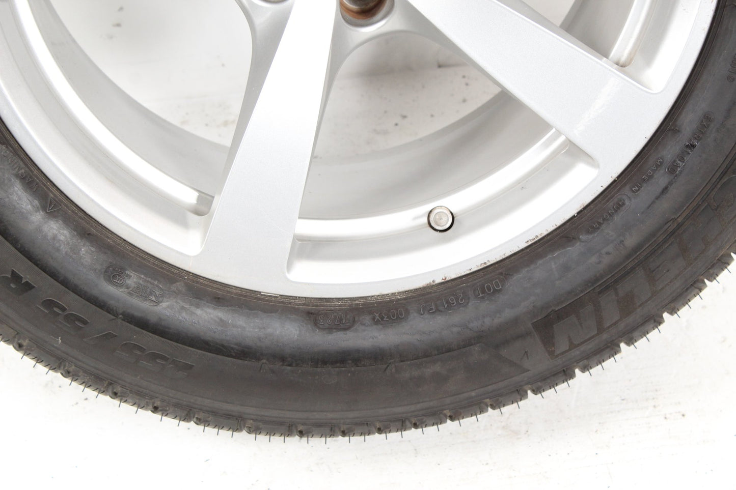 2015-2018 Porsche Macan Rear Right / Left Side Wheel Tire Rim 9JX18H2 ET21 OEM