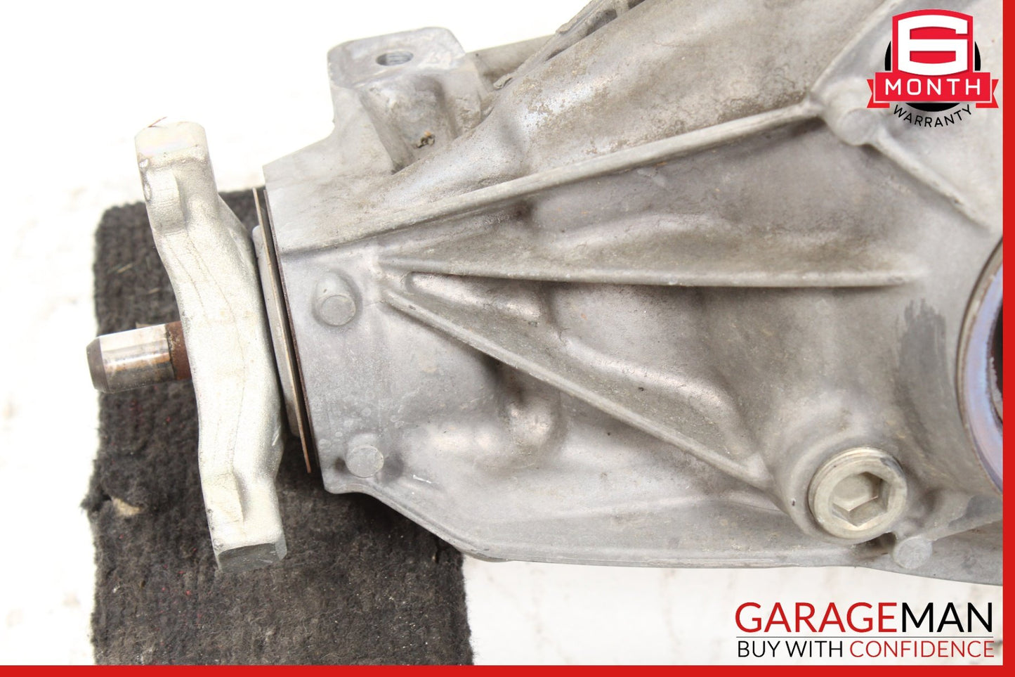 2015-2019 Mercedes-Benz C300  W205 Rear Differential Carrier 2053501600 OEM