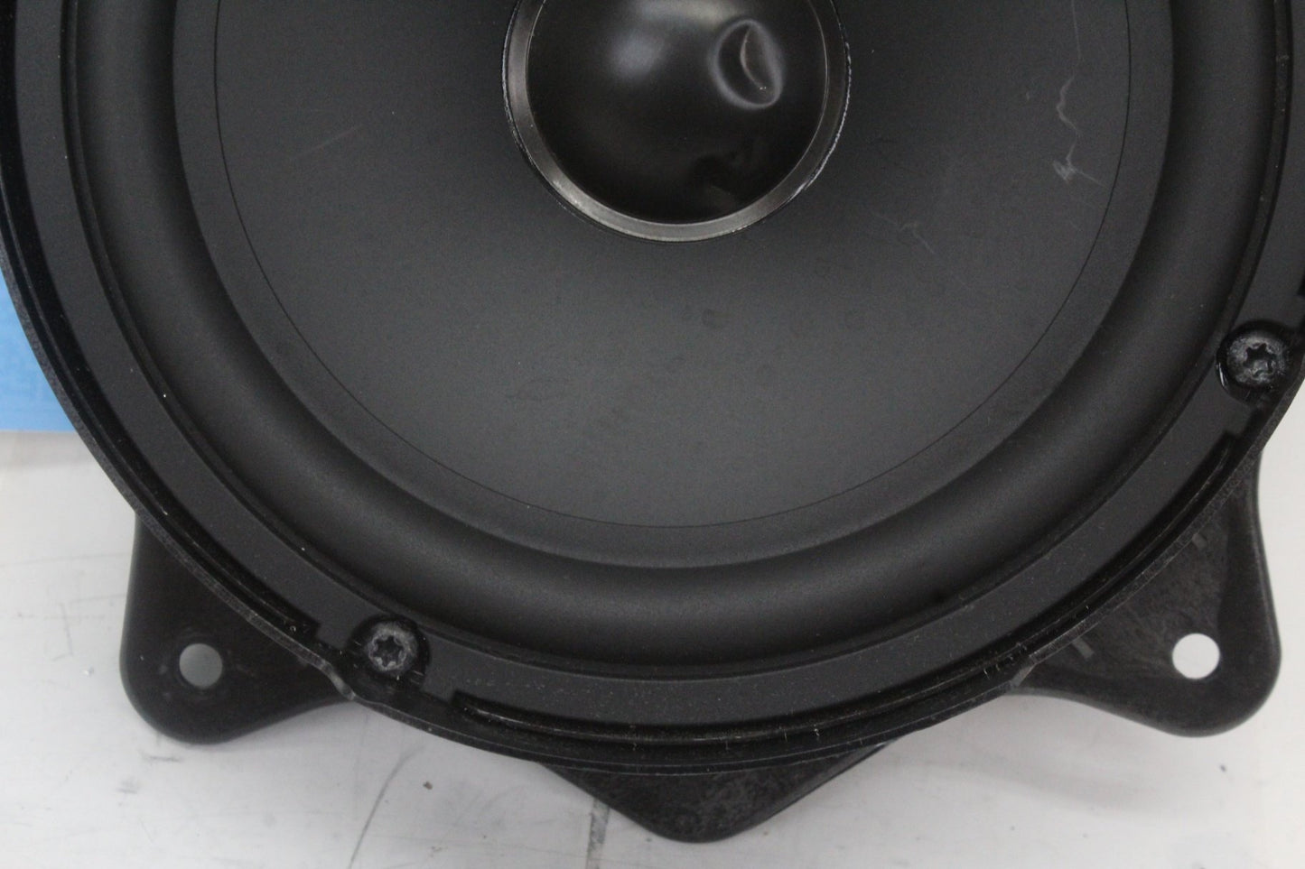 2010-2013 Mercedes-Benz S550 W221 Rear Left and Right Side Door Speaker Set OEM