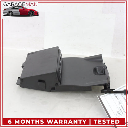 2015-2020 Mercedes X156 GLA250 Center Console USB Charger Port 2468230000 OEM