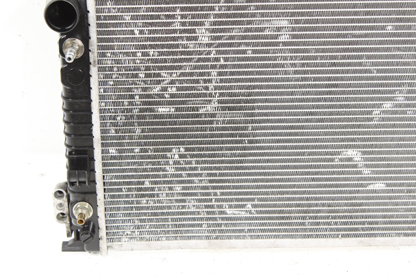 06-13 Mercedes GL450 X164 Engine Cooling Radiator AC Condenser 1645001504