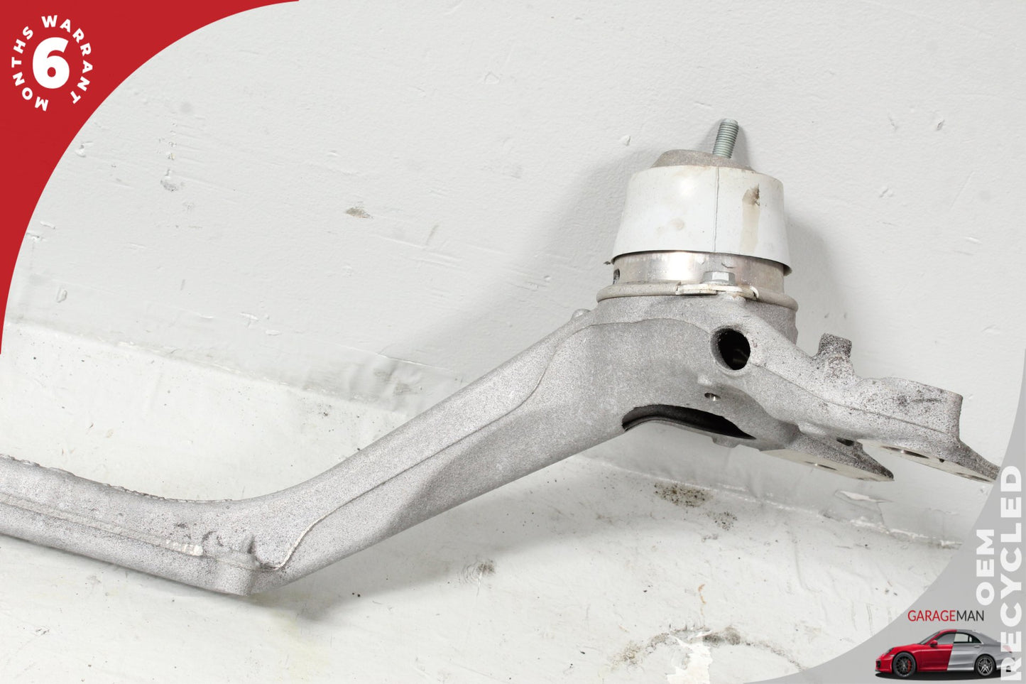 2011-2018 Porsche Cayenne 958 Front Engine Crossmember Mount Bracket OEM
