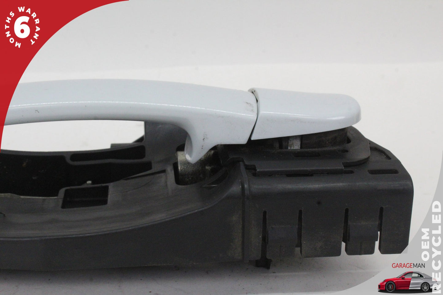 2008-2015 Audi TT Quattro 8J Right Side Exterior Door Handle 8J0837886 OEM
