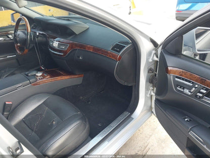 2010 Mercedes-Benz S550 W221