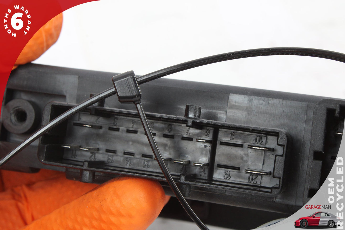 03-06 Mercedes SL500 R230 Under Seat Control Module 2308204326 Genuine