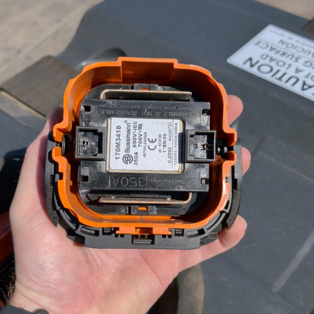 2013-2019 Fiat 500e High Voltage Lithium-Ion Battery 24kwh 05186015AG OEM