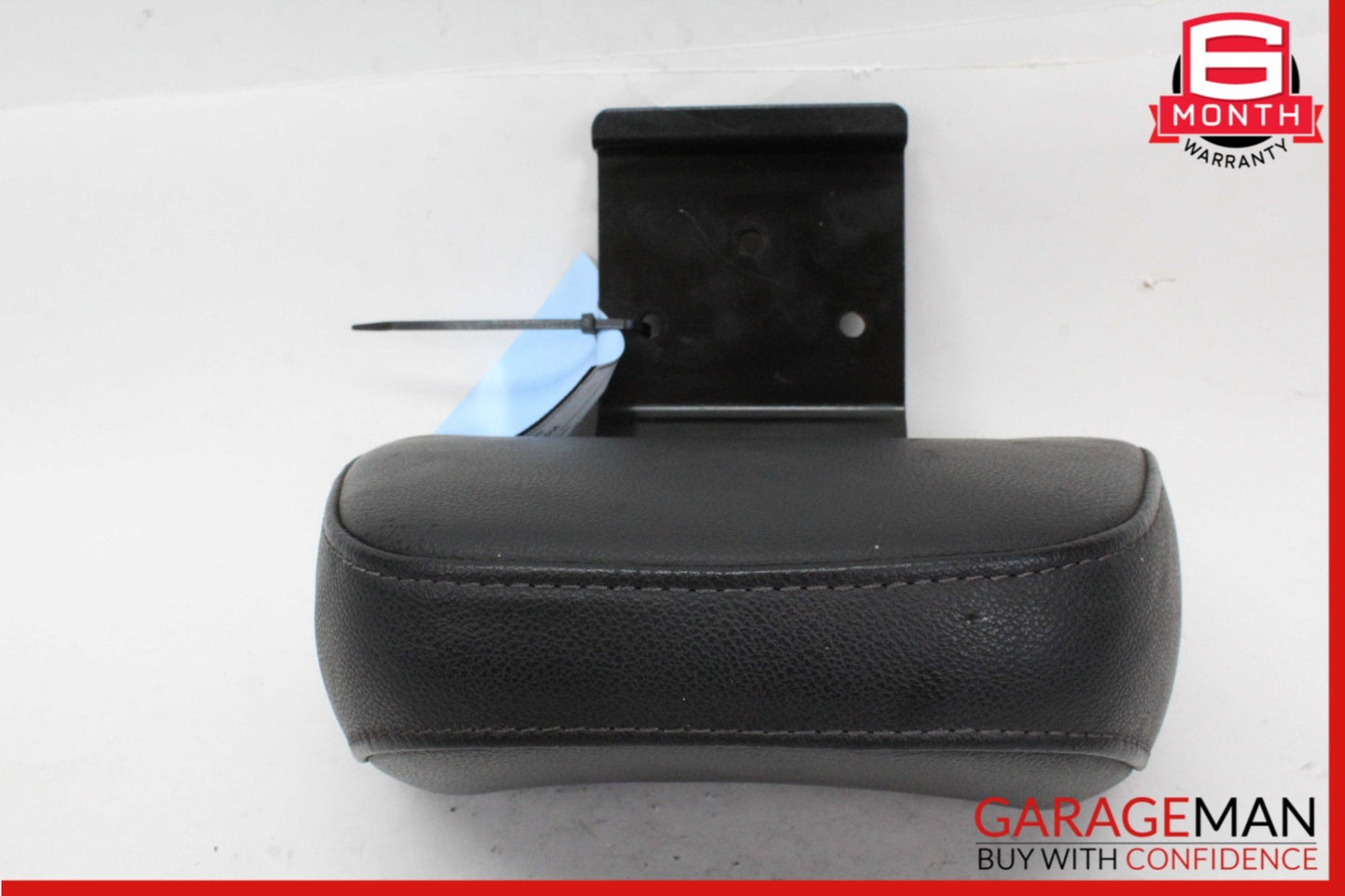 2010-2017 Audi RS5 8T Convertible Rear Headrest 8F0885973N