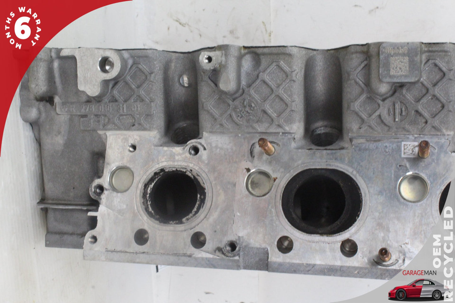 2011-2020 Mercedes-Benz CLS550 W218 RWD 4.7L Left Cylinder Head 2780107320 OEM