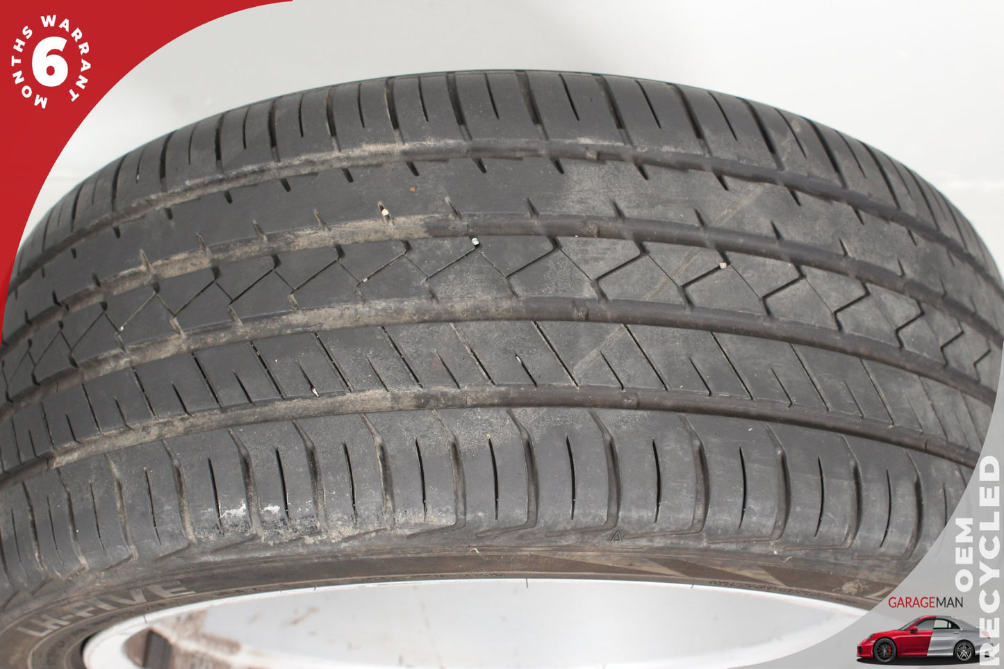 2011-2015 Audi A8 Quattro Wheel Rim w/ Tire 9JX20H2 ET37 4H0601025T OEM