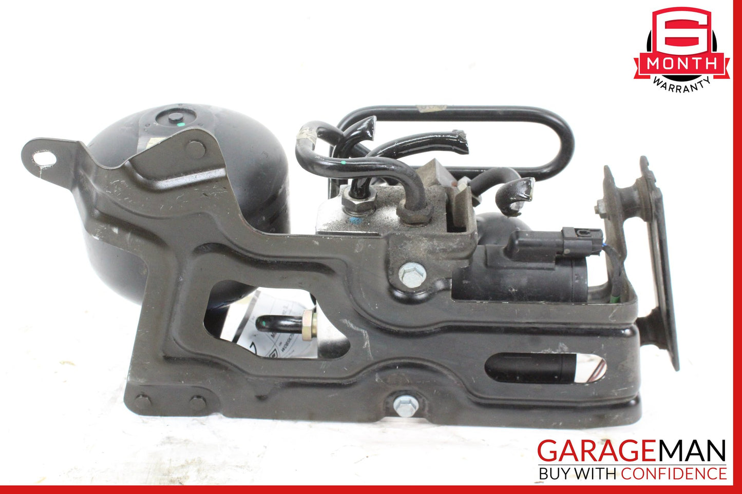 2000-2006 Mercedes-Benz SL500 R230 Rear ABC Hydraulic Suspension Valve Block