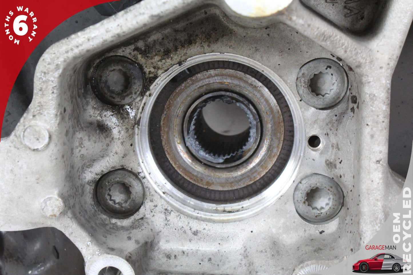 2008-2015 Audi TT 8J Rear Right Side Spindle Knuckle Wheel Hub 3C0505436 OEM
