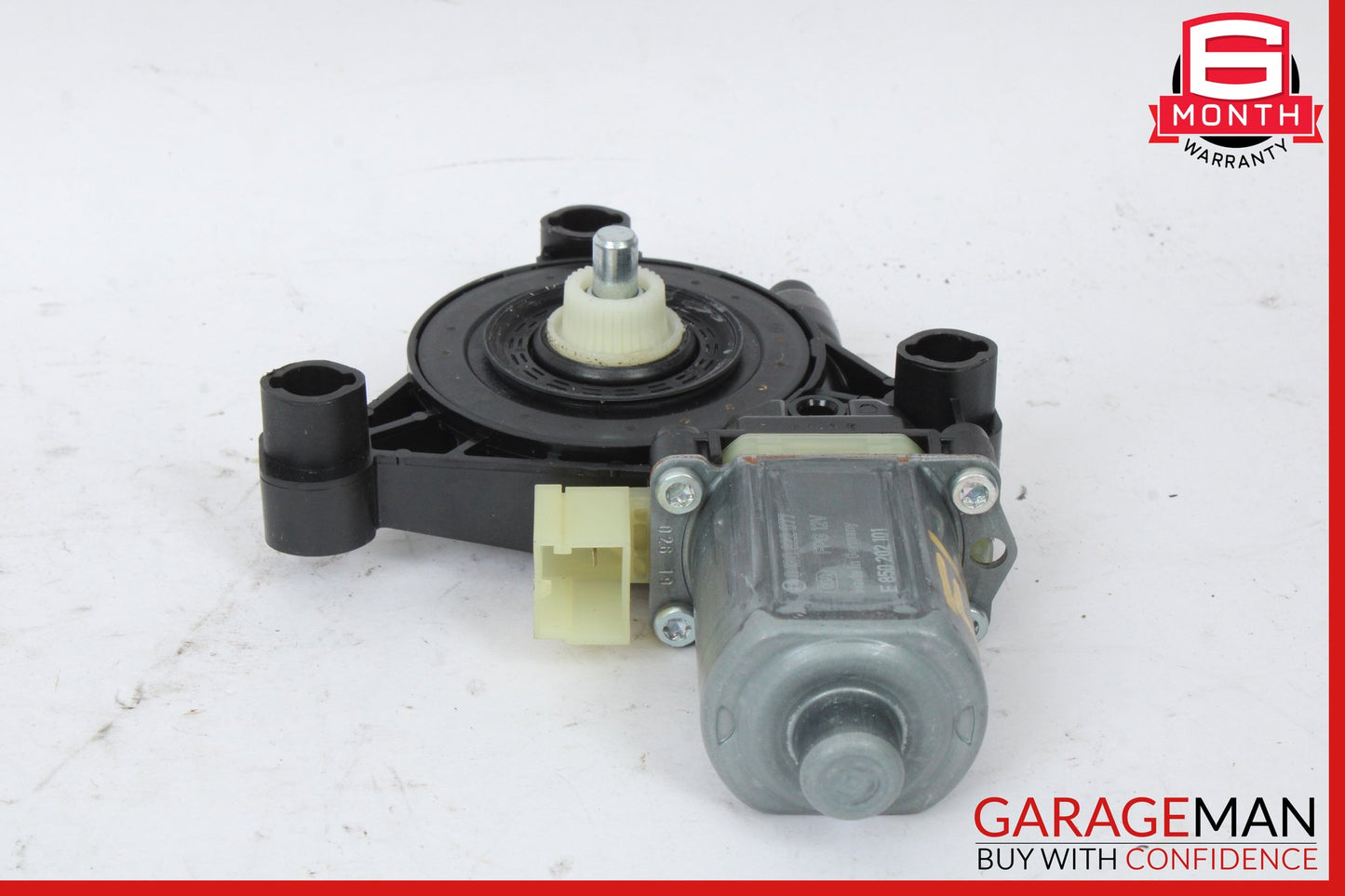 2015-2024 Porsche Macan 95B Front Left Window Regulator Motor 5Q0959801C OEM