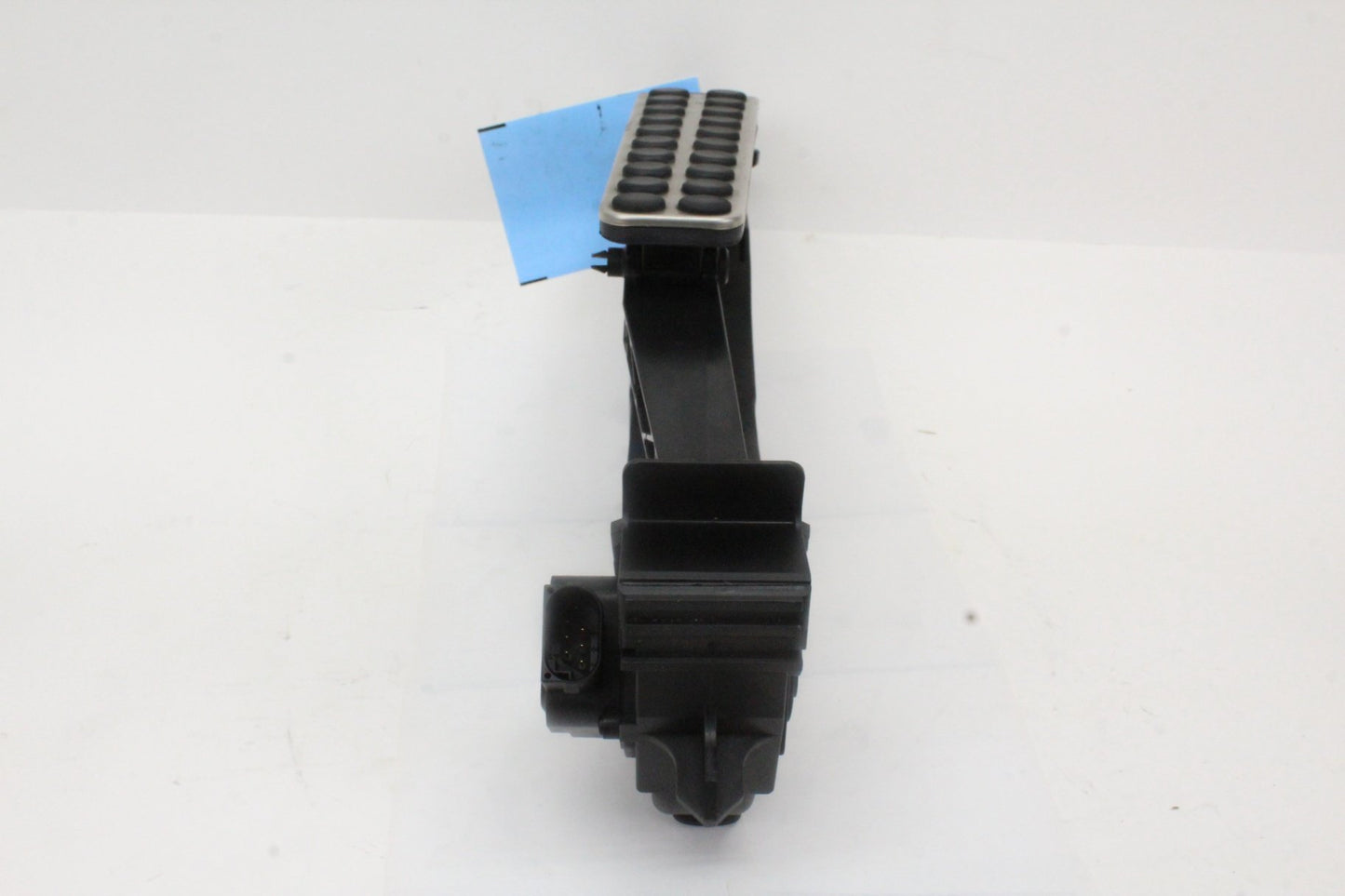 2007-2014 Mercedes-Benz S550 W221 Sedan Gas Pedal 2203000304 Genuine