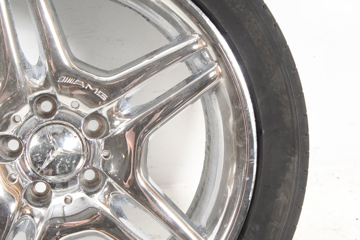 2003-2012 Mercedes-Benz SL500 R230 Wheel Rim w/ Tire 2304012902