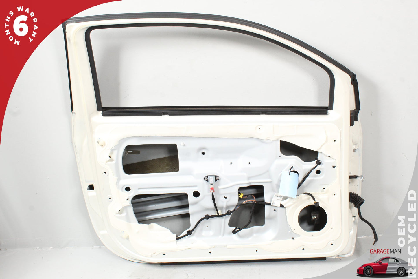 2012-2017 Fiat 500e Front Left Driver Side Door Shell White 68070585AA OEM