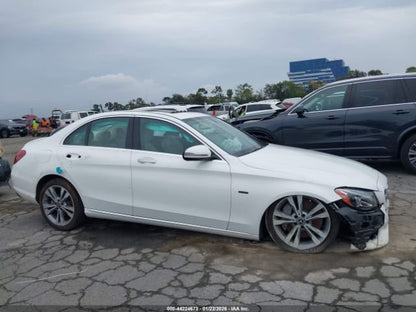 Parting Out- 2018 Mercedes-Benz C350e W205- 128